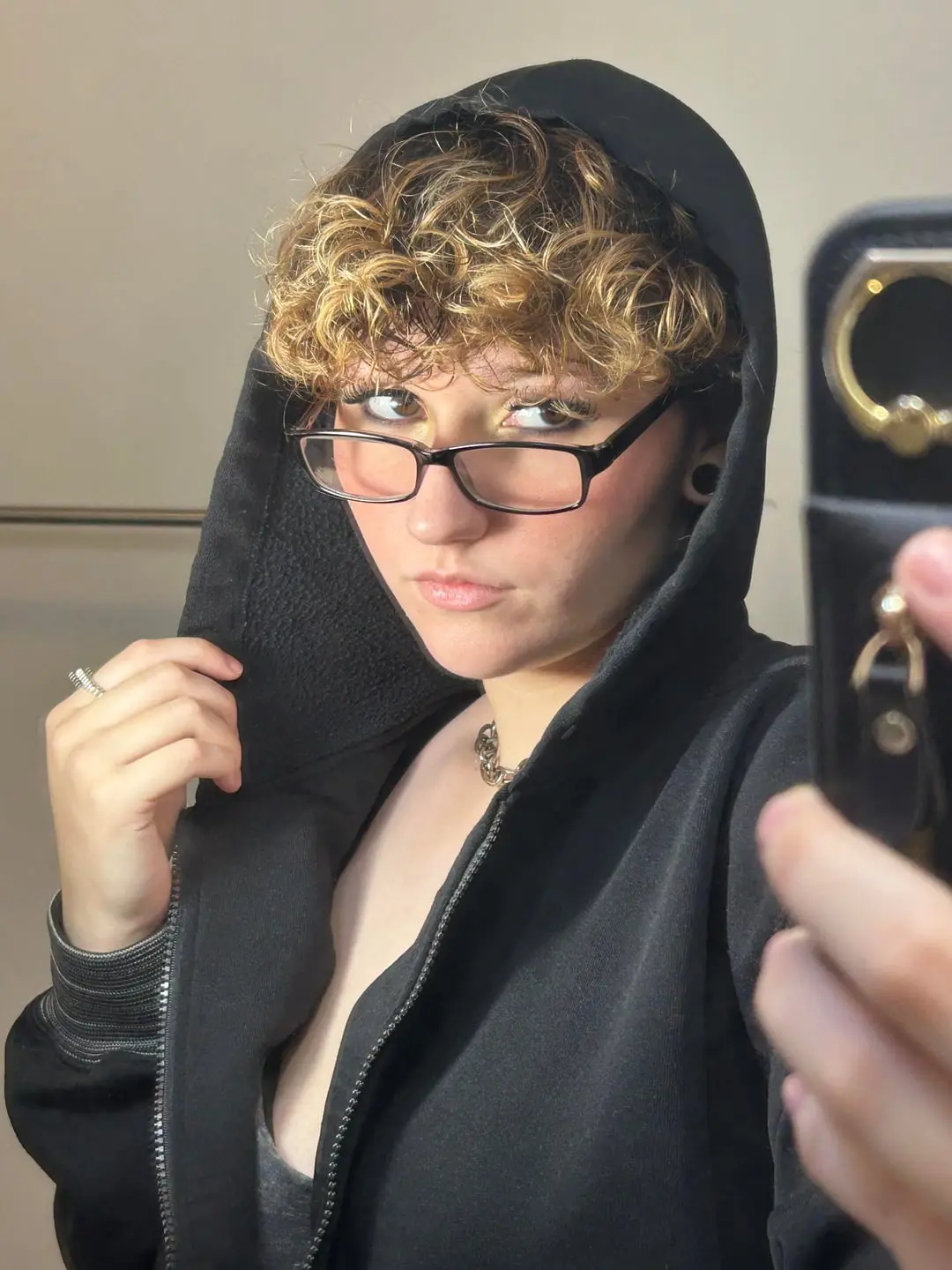 Ebony Lubowitz
